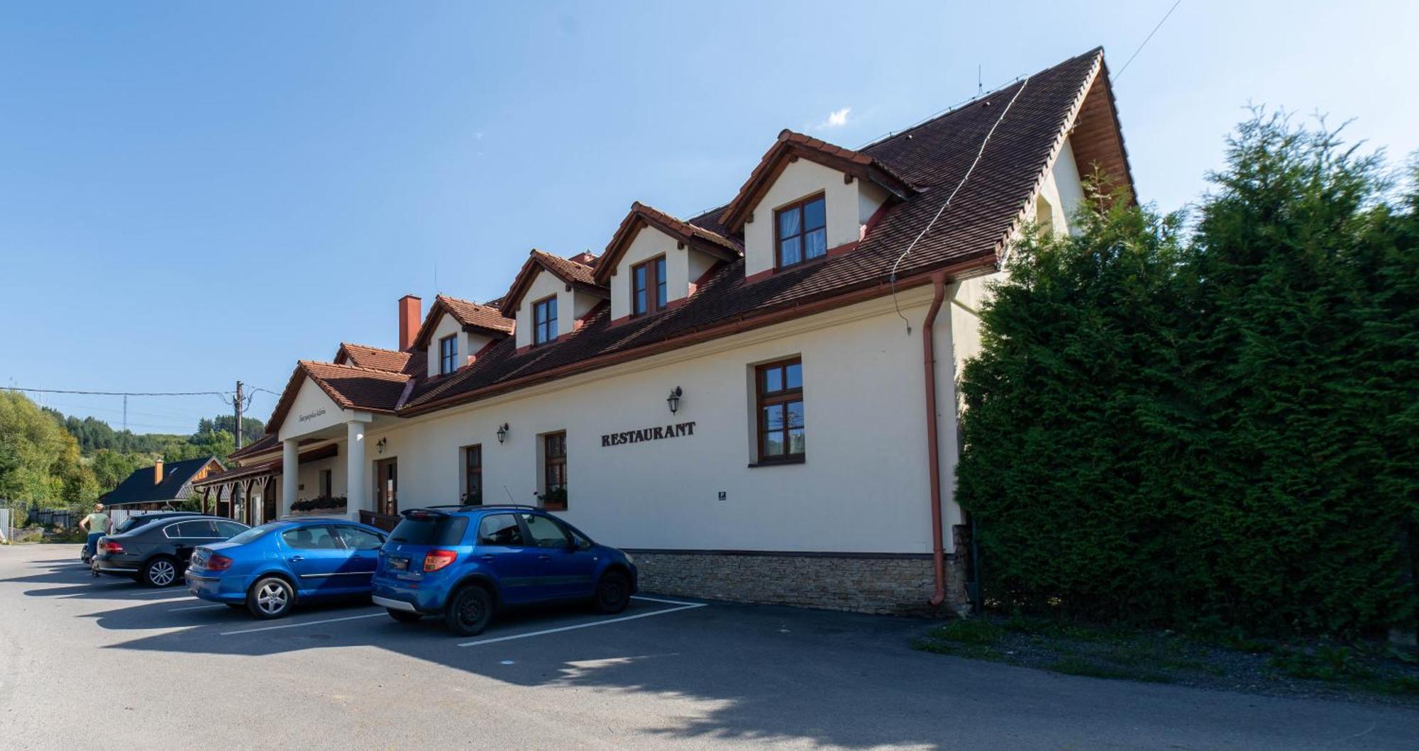 Penzion Zemianska Kuria Dolny Kubin Exteriör bild