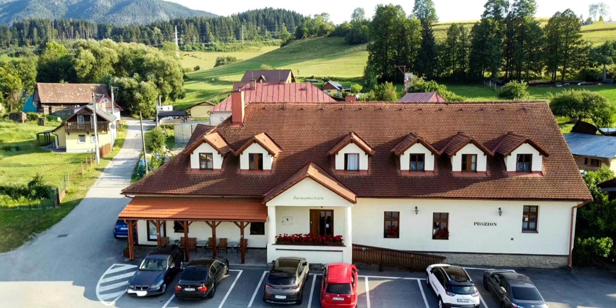Penzion Zemianska Kuria Dolny Kubin Exteriör bild
